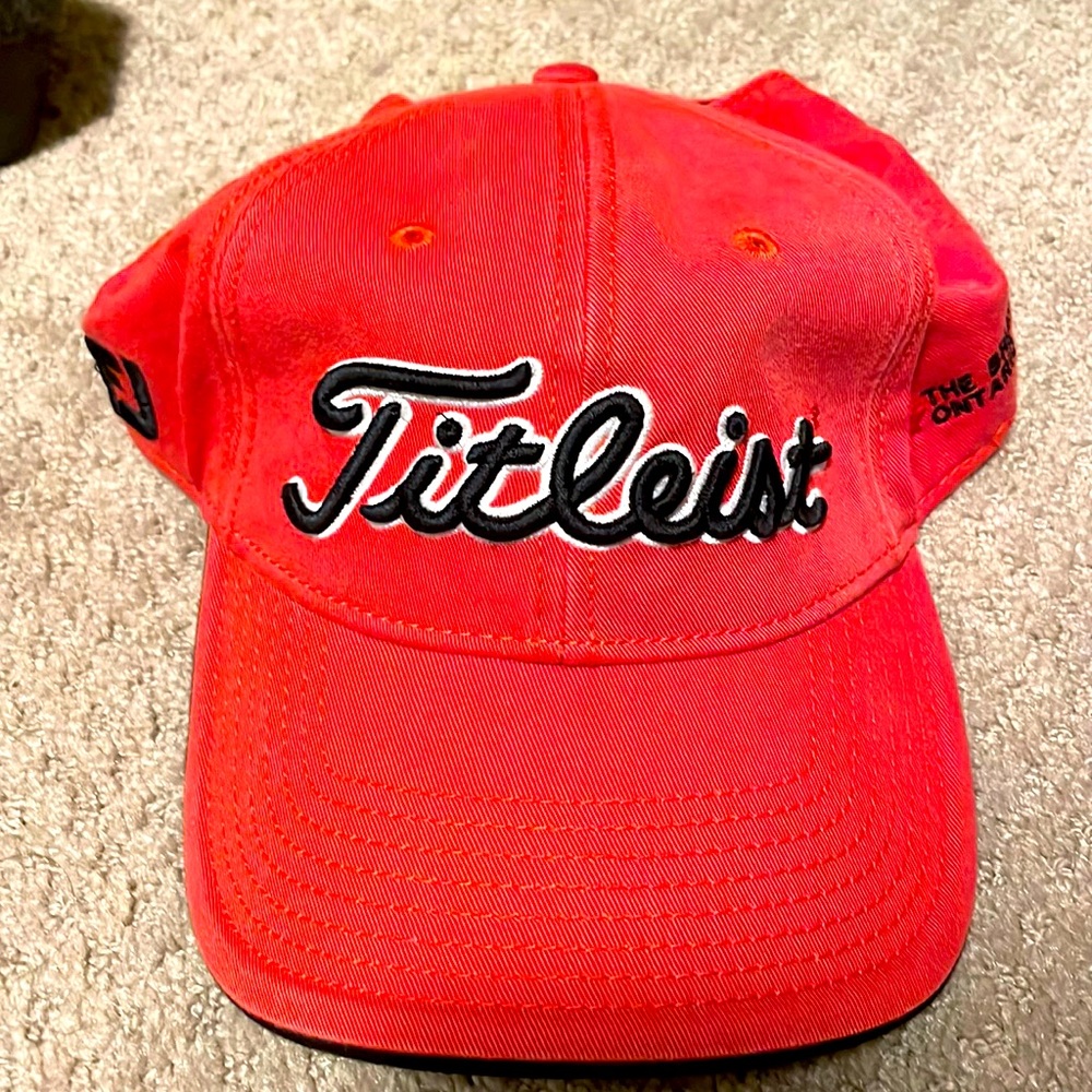 Titleist golf hat